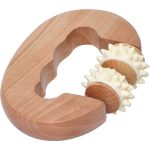 HOUTEN BODY HEN MASSAGER WITH WHEELS - NATURAL